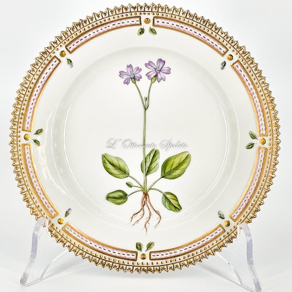 ロイヤルコペンハーゲン フローラダニカ 磁器プレート No.20/3551