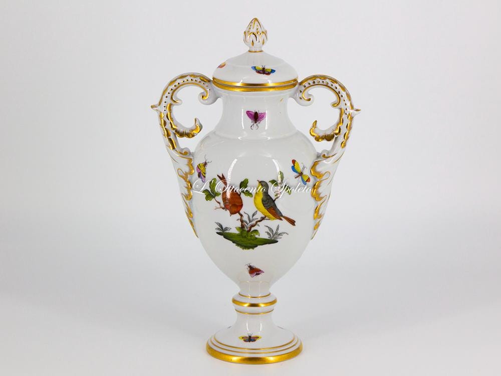 Herend Rothschild Amphora 6690/RO – Hand Painted Porcelain – 26 Cm