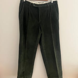 Vintage olive green corduroy straight leg pants size M 14