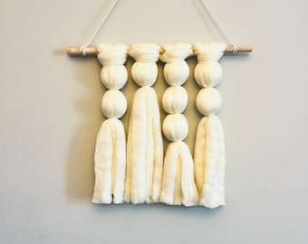 Modern Minimalist Lomas Style Ivory Roving Wall Hanging