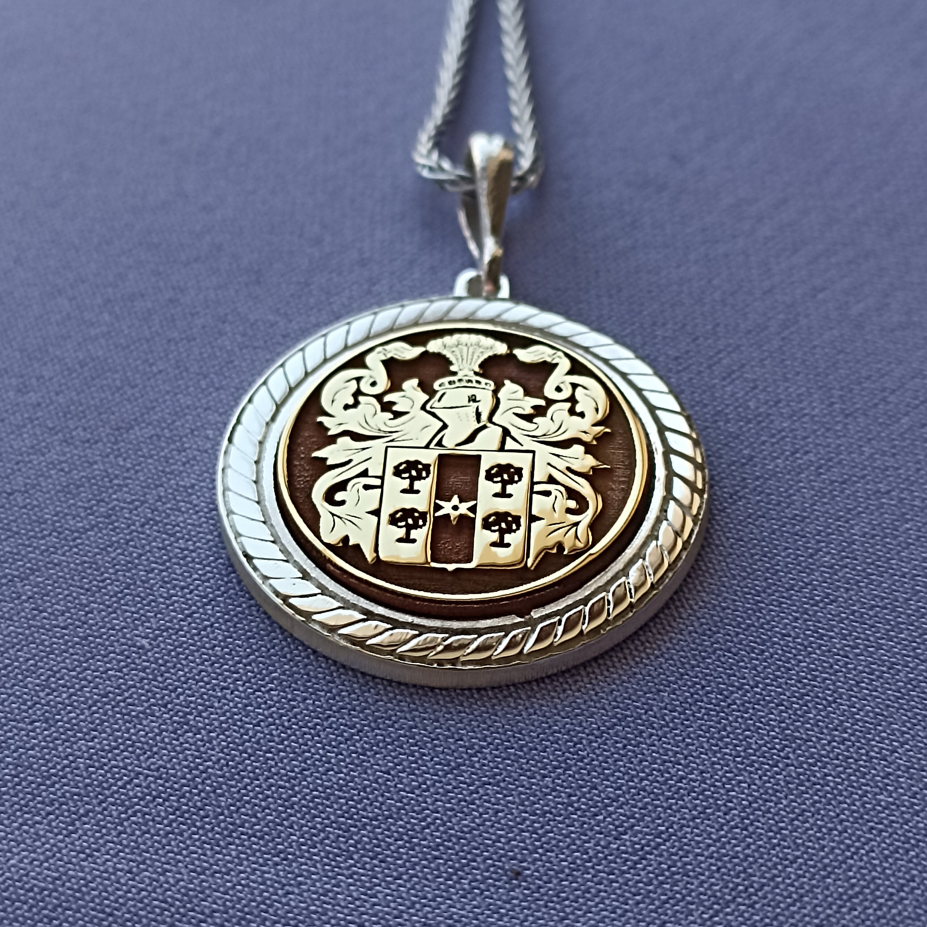 Coat of Arms Pendants Family Crest Pendants Custom Necklace Etsy