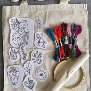 Embroidery Kit for Beginners with Tote Bag – Stick and Stitch Kit with 10 Designs, Threads, Hoop, Needle, Fabric & Tutorials | DIY Gift