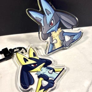 Shiny Double-sided Keychain | Peeking Lucario Fanart Charms | Gamer Gifts and Presents