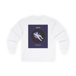 Space Man Relaxing Unisex Long Sleeve Tee, Galaxy Graphic Shirt, Astronomy Lover Gift, Cosmic Apparel, Astronaut Design Top