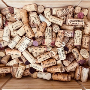Corchos de vino naturales usados