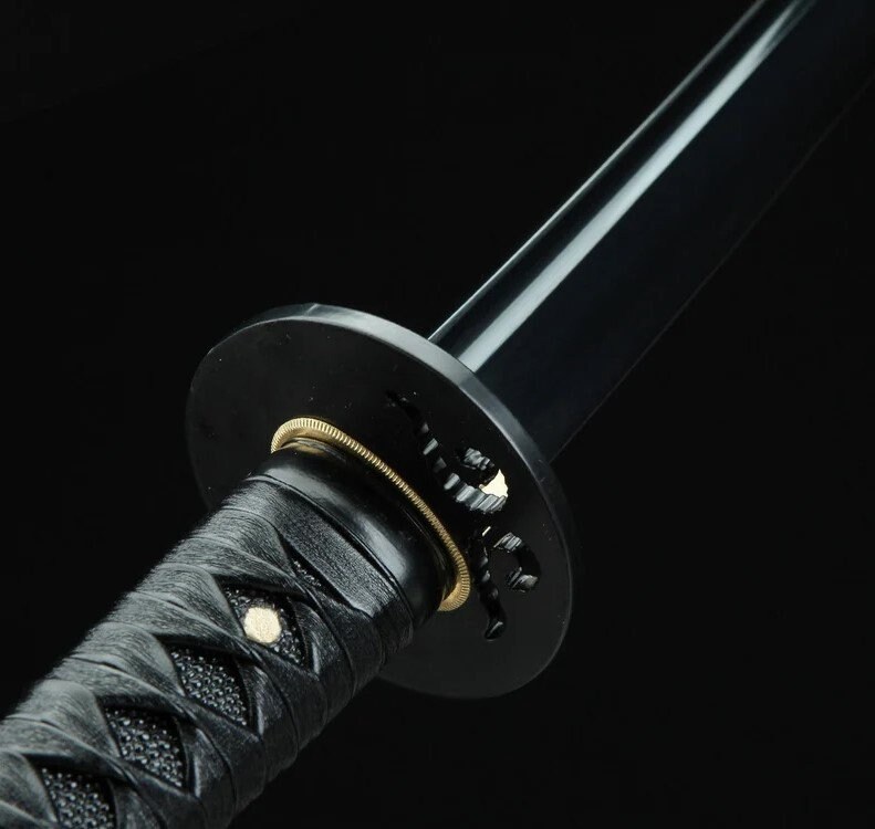 Handmade Katana 1060 Steel Black Blade Real Japanese Katana Samurai Swords With Black Scabbard