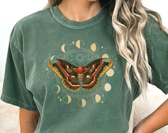 Cecropia Moth Shirt, Luna Moth Shirt, Cottagecore TShirt, Dark Academia, Mystical Shirt, Moon Phase Shirt, Whimsigoth, Comfort Colors