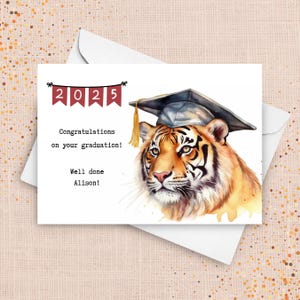 Tiger Abschlusskarte, Abschluss 2025 Benutzerdefinierte Karte personalisiert, High School College Universität Abschluss, Glückwünsche Schulmaskottchen