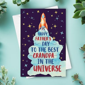Biglietto d'auguri per la festa del papà dedicato al nonno, un razzo che decolla nello spazio circondato dalle stelle, il miglior regalo per il nonno dell'universo.