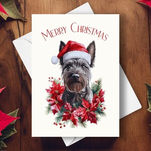 Scottish Terrier Weihnachtskarte, Trägt eine Weihnachtsmütze und rote Weihnachtsstern-Girlande, Hundeporträt-Haustier-Weihnachtsgeschenk, Aquarell-Kunst-Illustration