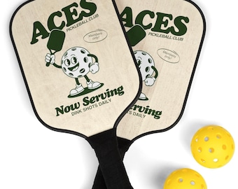 Retro Cartoon Pickleball Set, Vintage Style Pickle Ball Paddle Kit, Funny Graphic Illustration Racquet Gift, Present for Pickleball Player