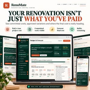 Op de afbeelding: Een digitale interface voor RenoMate renovatiebeheersoftware weergegeven op een laptop- en smartphonescherm. Het dashboard toont budget-, prognose- en projectkostengegevens met donkergroene en witte tekst, inclusief de slogan Real App. Not Another Spreadsheet.