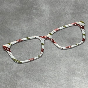 Dotted Christmas Stripes with Red Foil Magnetic Eyeglass Topper