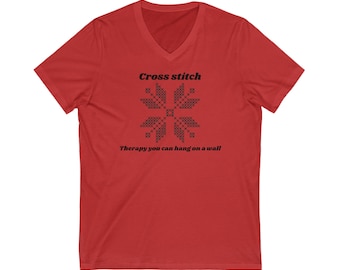 Camiseta unisex de manga corta con cuello en V