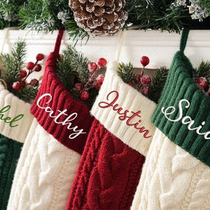 刺繍入りクリスマスストッキング、パーソナライズされたクリスマスストッキング、ニットストッキング、ファミリーストッキング、モノグラムストッキング、ホリデーデコレーションギフト