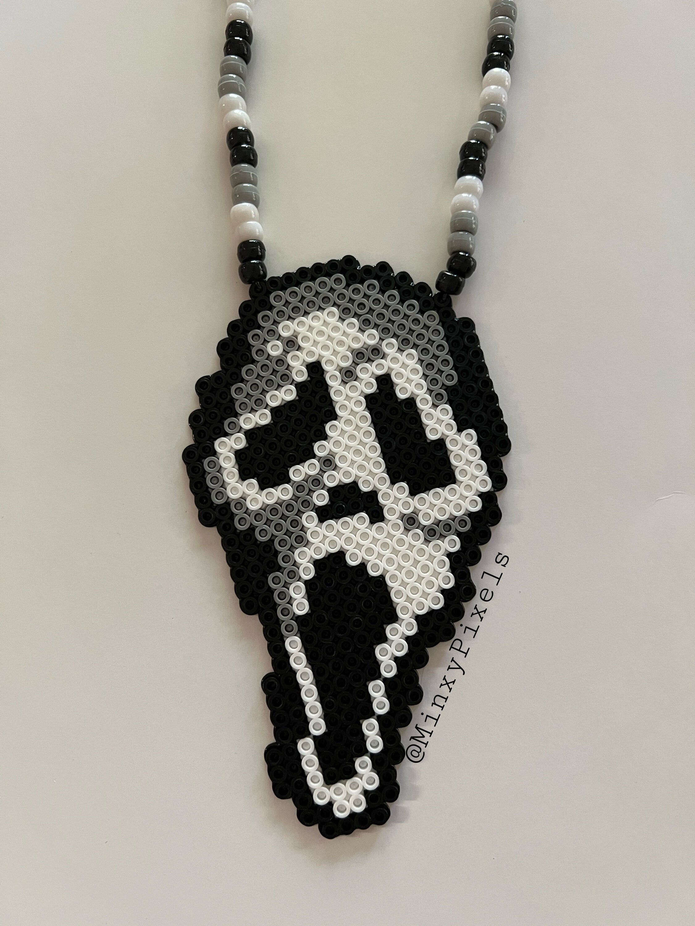 Little Ghost Fuse Bead Pattern  Fuse beads, Bead weaving patterns, Bead  loom patterns