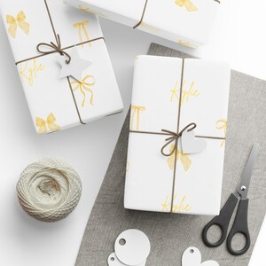 Spersonalizowany żółty papier do pakowania kokard, spersonalizowane opakowanie prezentów na urodziny, prysznice, święta | Elegancka prezentacja prezentów, świąteczne okazje