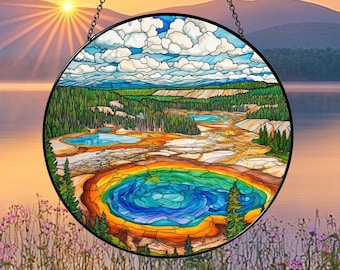 Yellowstone National Park Art Glass Suncatcher, US National Park Suncatcher, US National Park Gift, Traveler Gift, National Park Ornament