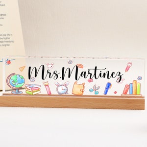 Teacher Appreciation Gifts, Teacher Gift, Teacher Name Sign for Desk, Gift for Teacher,Personalized Teacher Desk Nameplate with Base,