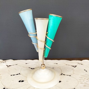 Vintage Ace Plastic Cornucopia Vase (Hong Kong)