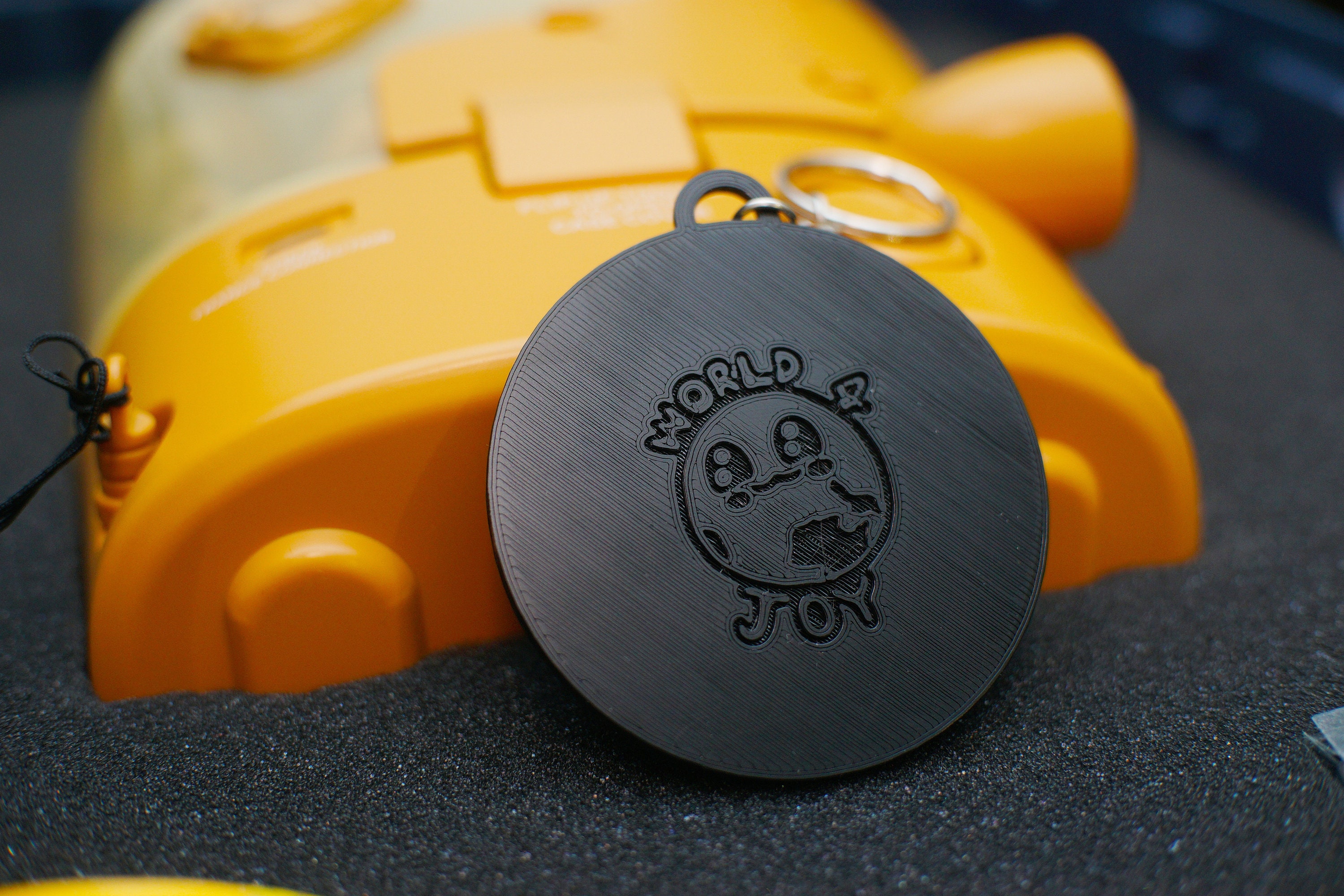 Death Stranding Keep on Keeping on Keychain Charm - Etsy