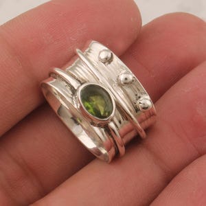 Peridot Natural Gemstone Solid 925 Sterling Silver Spinner Ring, Silver Band Ring, Hand Hammered Spinner Ring, Peridot Spinner Ring For Girl