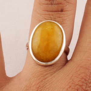 Gelber Jade Ring: Handgemachter ovaler Edelstein, 925 Sterling Silber
