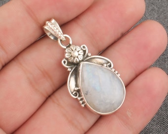 Handgemaakte sterlingzilveren regenboog maansteen peerhanger - Boho edelsteenketting