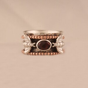 Handmade Sterling Silver Red Garnet Honey Bee Spinner Ring