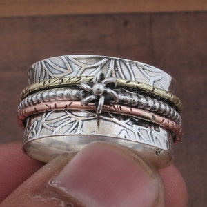 Sterling Silver Spinner Ring: Three-Tone Leaves Textured Anxiety Band