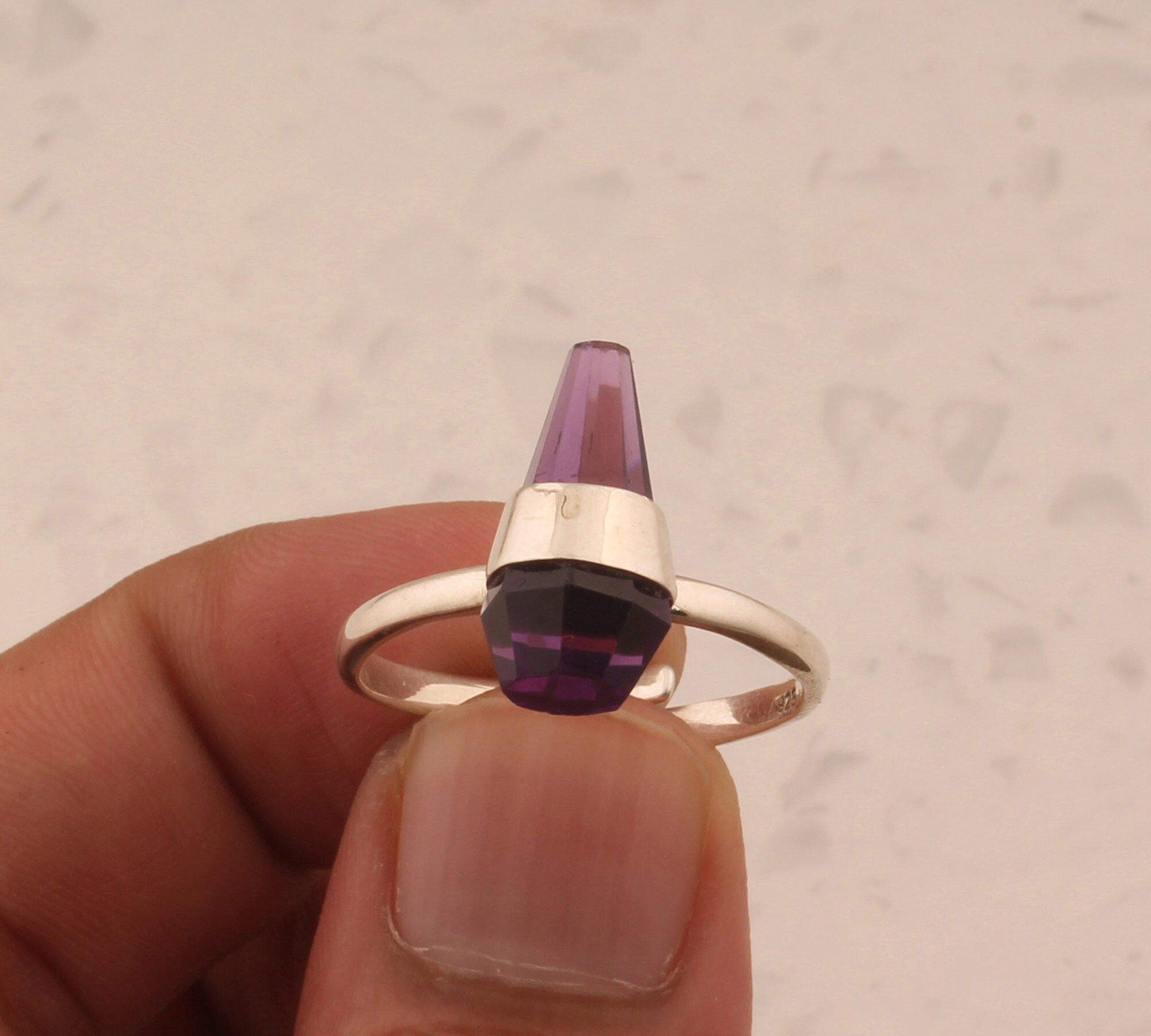 Anello In Argento Fatto A Mano Con Ametista, Pietra Preziosa
