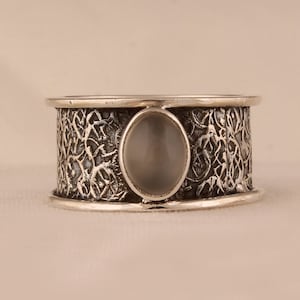 Solid 925 Sterling Silver White Moonstone Oxidized Textured Band Ring For Women, Handmade Engraved Oval Stone Engagement Ring Gifts For Her
