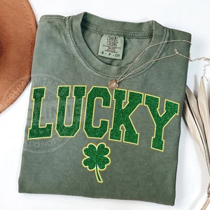 Lucky Shirt, Faux Glitter Shirt, St Patrick Days Shirt, Shamrock Shirt, Lucky Sweatshirt, Irish Shirt, Clover Shirt, St Patricks Shirt Women