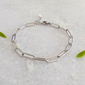 Dainty rhodium silver paperclip bracelet for women, Minimalist oval link bracelet for women, Stackable chain bracelet, Simple gift for Her
