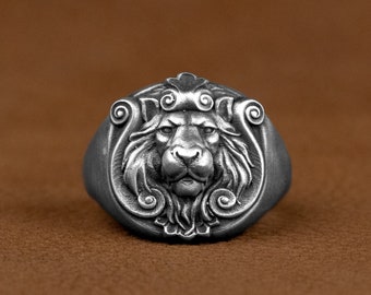 Silberlöwe Ring, männlicher Löwe in viktorianischen Motiven Silber Männer Ring, oxidierter Siegelring, Löwe-Ring für Freund, Tierring, Geburtstagsgeschenk