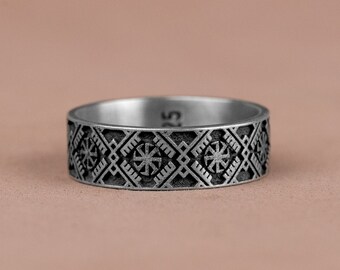 Anello di fidanzamento in argento, fede nuziale in argento, gioielli con anello a fascia vichingo inciso, fantastico anello di promessa per il fidanzato, anello di mitologia norrena, regalo di compleanno