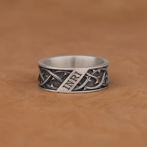 Corona de espinas y anillo de plata grabado Inrı, icono cristiano, Jesús el Rey Nazareno de los judíos Iniciales 925 Anillo de banda de plata de ley