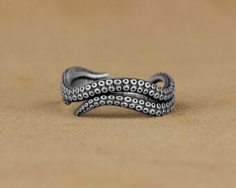 Octopus Tentacle Engraved Silver Band Ring, Squid Men Ring, Unusual Greek Mythology Kraken Ring, Animal Octopus Ring, Sea Wedding Jewelry