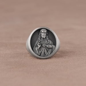 925k Sterling Silver 3D Jesus Ring, Engraved Jesus Christ Ring, Religious Statement Ring, Oxidized Silver Catholic Ring, Christian Ring
