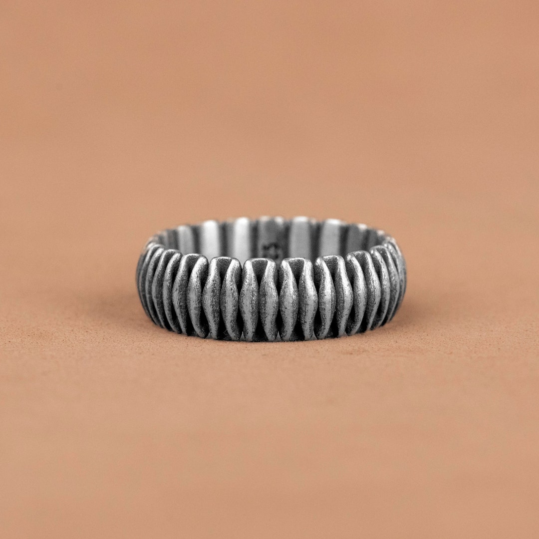 Argento Ossidato Come Non Far Ossidare Gli Anelli Anello Rotondo