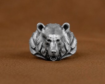 Sterling Silver Grizzly Bear Ring, One of a Kind Animal Ring, Nature inspired Wild Animal Jewelry, Cool and Handmade Oxidized Mens Rings