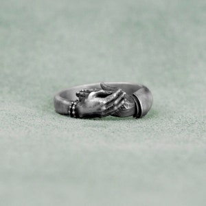 Hug Hands Silver Cute Ring, Hugging Finger Lover Silver Ring, Hugging Love Finger Silver Wedding Band, Gift For Girlfriend, Gift for Wife