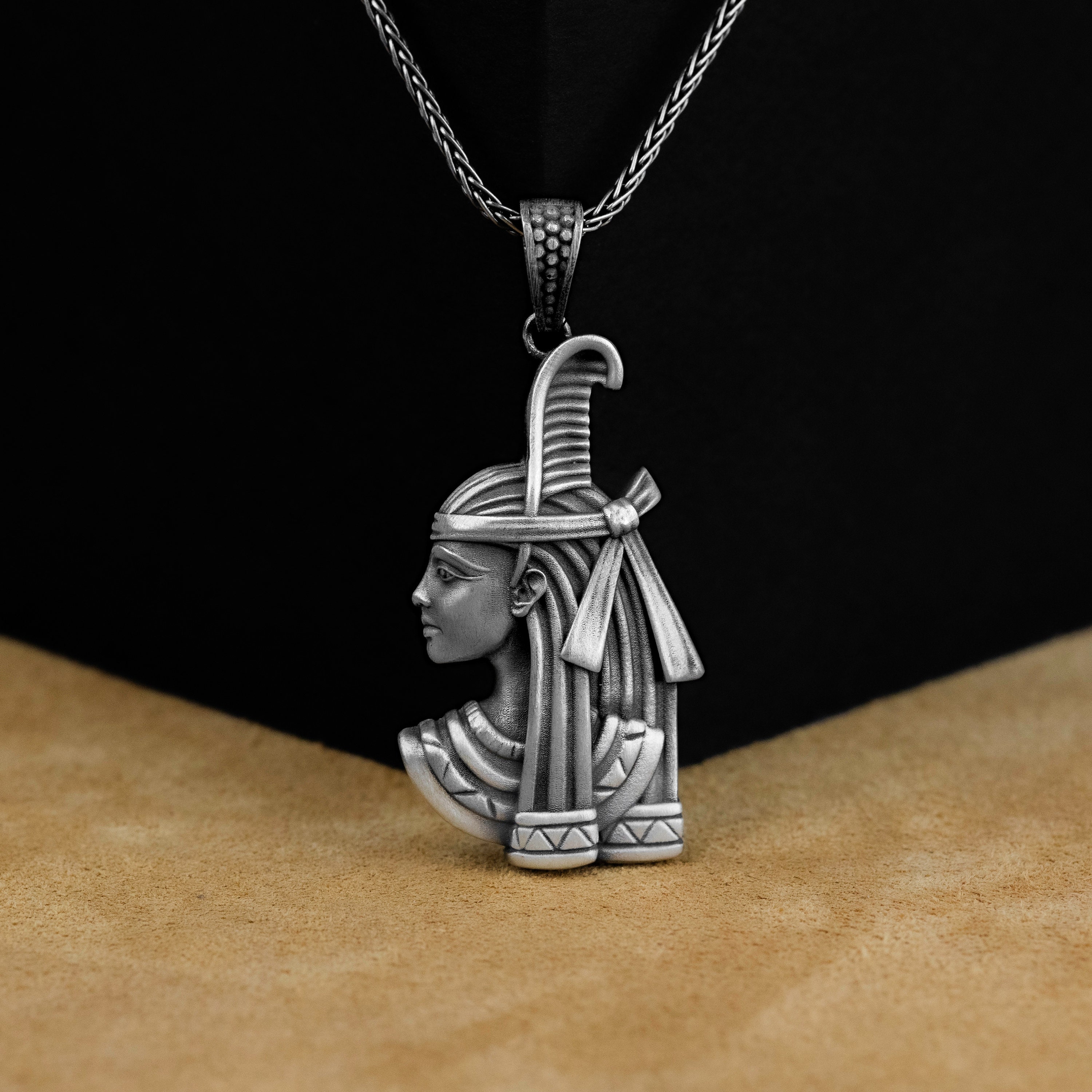 SDFXCDR Halskette Mit Göttin Anhänger - Silberfarben Für Männer Und Frauen