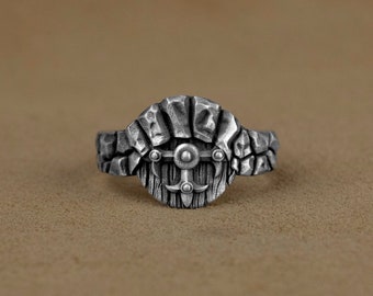 Anillo meñique de plata con escudo celta único, escudo vikingo y anillo de piedra, lindo anillo de plata vikingo, regalo de aniversario, regalo para el esposo, anillo de hombres