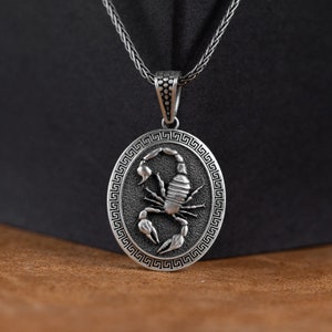 Pendentif argent Scorpion, collier bijoux homme Scorpion personnalisé, cadeau zodiaque roi Scorpion, pendentif cadeau novembre, cadeau d&#39;anniversaire