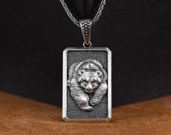 Wisiorek Niedźwiedź, Mocny Niedźwiedź Spersonalizowany Srebrny Naszyjnik, Naszyjnik Zwierzęcy, Biżuteria Miłośników Natury, Grawerowany Męski Naszyjnik, Prezent Rocznicowy