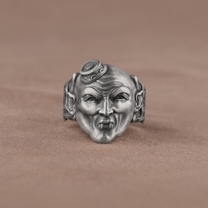 Devil Men Ring, Demon Face Ring, Oxidized Silver Ring, Gothic Ring for Men, Oni Mask Ring for Husband, Devil Jewelry for Him, Statement Ring