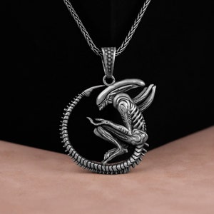 Alien Silver Men Nekclace, Alien Scifi Charm Pendant Necklace, Oxidized Cyberpunk Jewelry, Gift For Husband, Monster Pendant, Birthday Gift