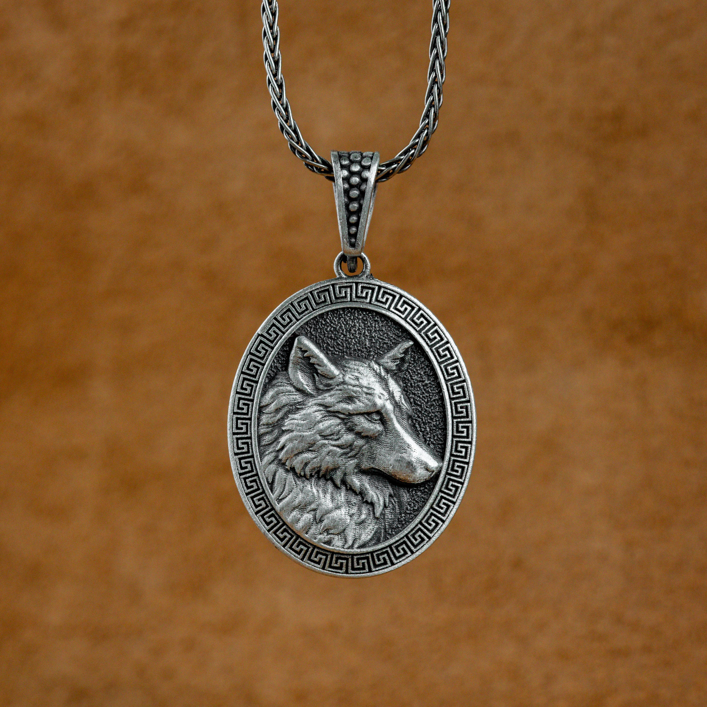 YAFEINI Collana con ciondolo a forma di lupo e ragazza, in argento Sterling, con scritta I Love You to The Moon and Back, gioiello per donne, adolescenti, fidanzata, Argento sterling, bicolore