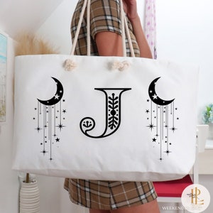 Celestial Beach Bag Personalized Moon Weekender Bag Custom Astrology Gift Idea for Sister Birthday Pool Summer Tote Bag with Initial Witchy